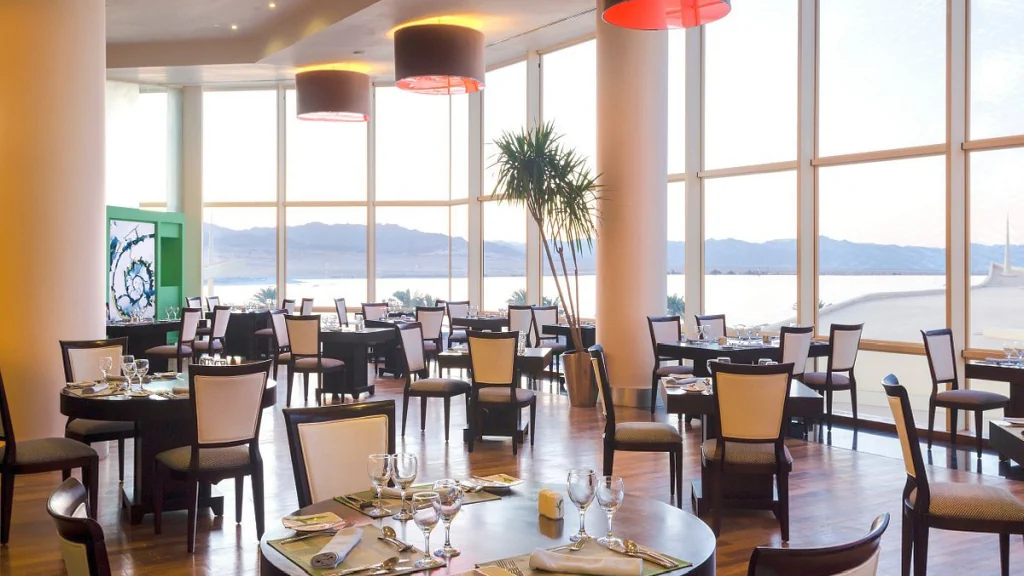 الفندق بارسلو تيران ريزورت - شرم الشيخ